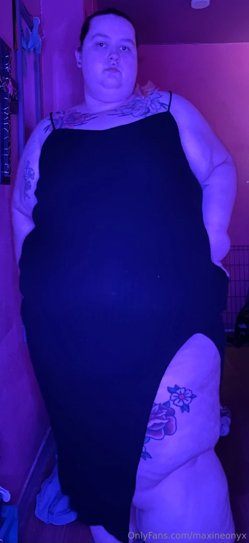 I m finally back decided to take some pics in my fave dress and then 