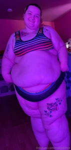 I m finally back decided to take some pics in my fave dress and then part 2