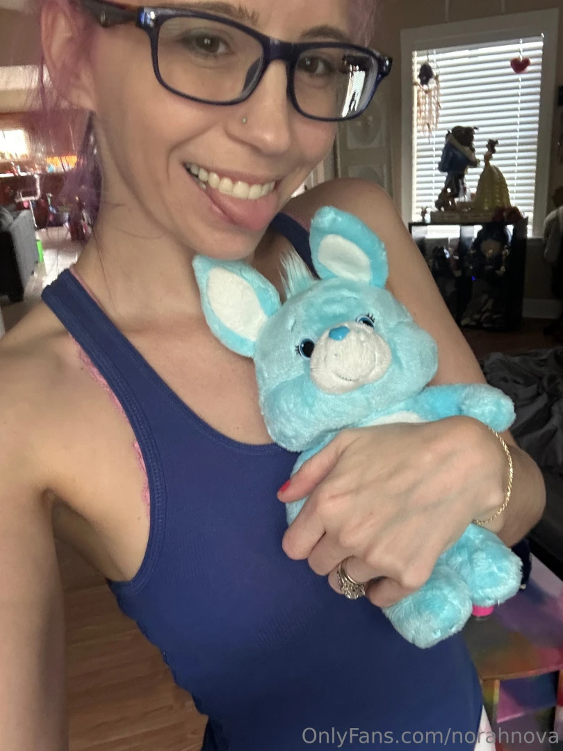 Do you want to see another one of my toys 