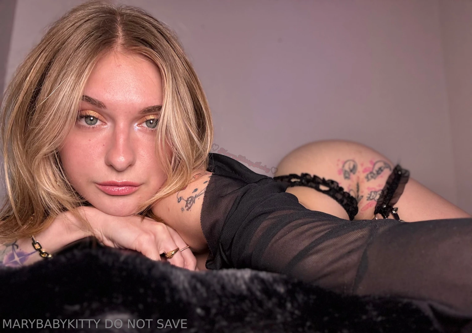 20 off vip https onlyfans com marykittybaby 