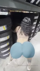 Sorry am i disturbing you from buying new tires