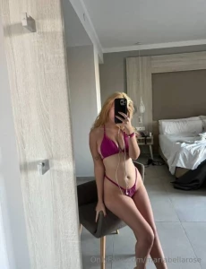 Cute girl with sexy content alissaquinn https onlyfans com alissaquinn part 2
