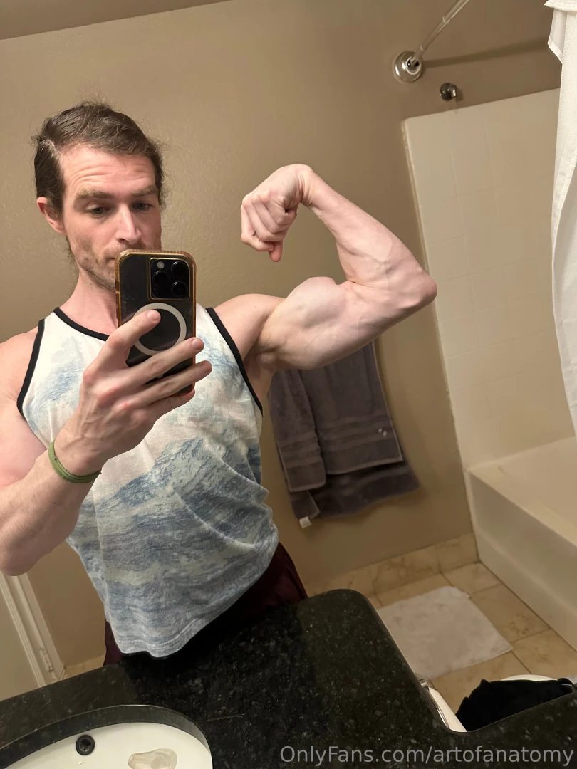 Arm day today and an abs check part 2 