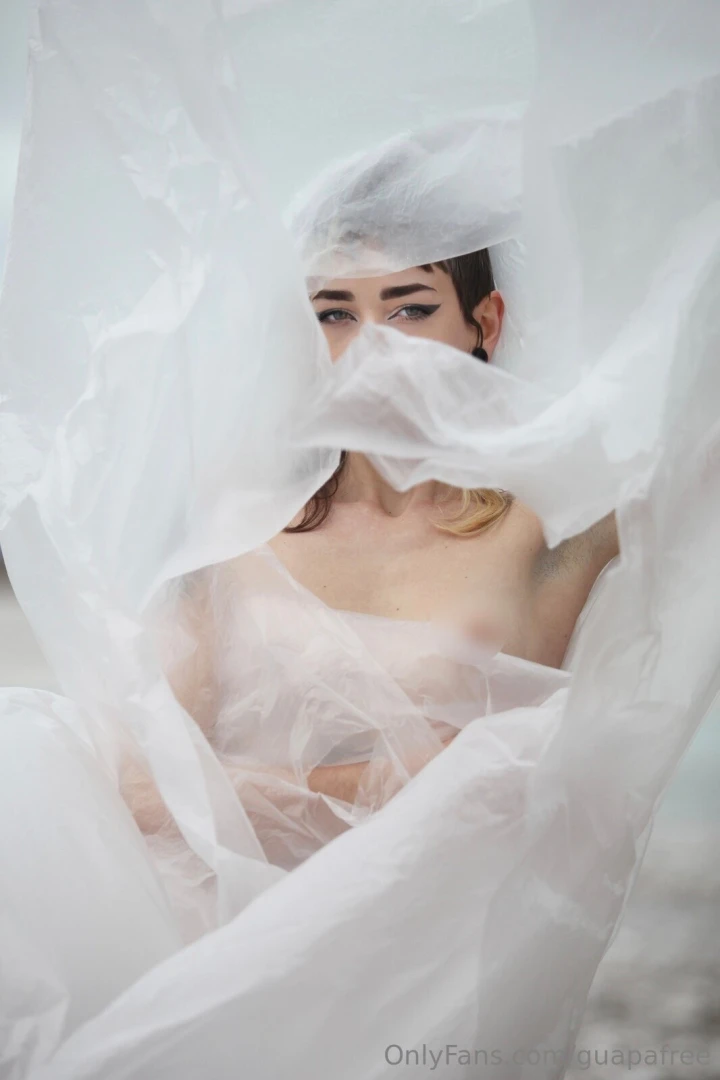 Guapa-a is always active dm me when you want free dick rate at 