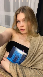 I m the sweet temptation you can t resist