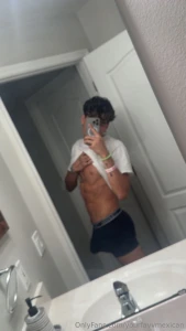 Happy christmas eve enjoy ur night and unlock a post