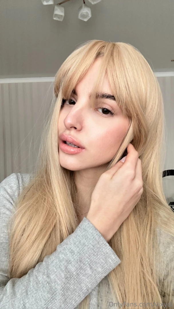 This hair color really suits me it beautifully highlights my facial 