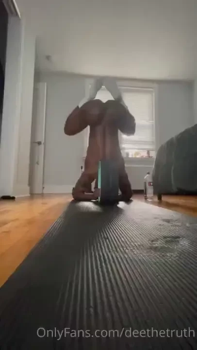 Humpday morning stretch 