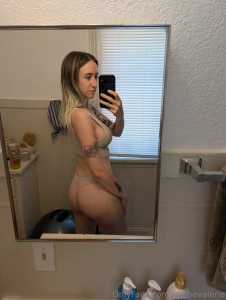 Slutty sunday mirror selfies for your viewing pleasure part 1