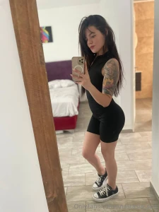 Follow my friend lulyyxx lulyyxx who has the hottest profile she likes part 4