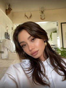 Tell something sweet and i ll show you something sweeter