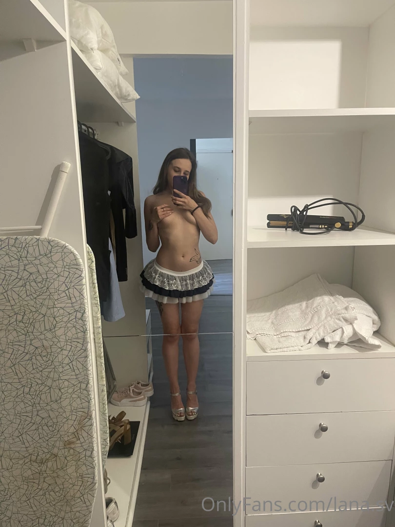 You have the option to play hot with me all night till we both cum part 1 