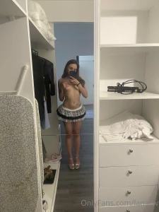 You have the option to play hot with me all night till we both cum part 1