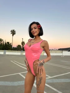 Finally single who wants to be my new boyfriend i need a cuddle part 1