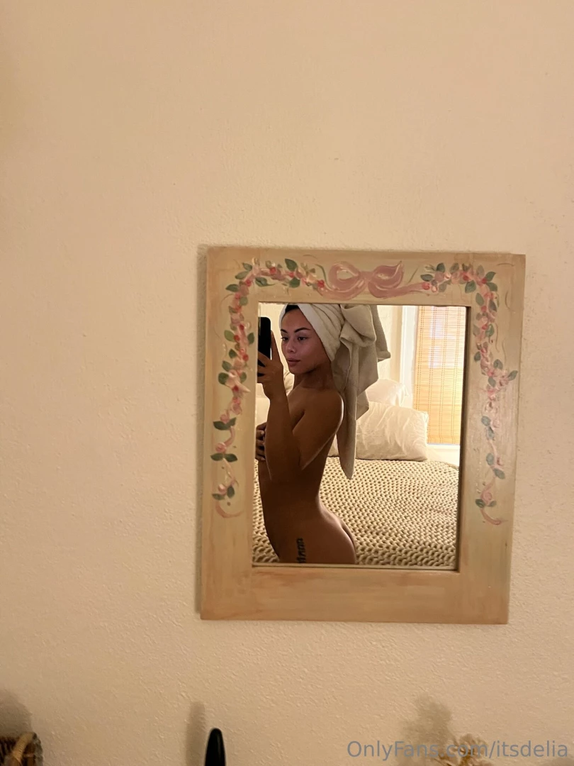 Dripping wet amp nowhere to go think you can handle me today 