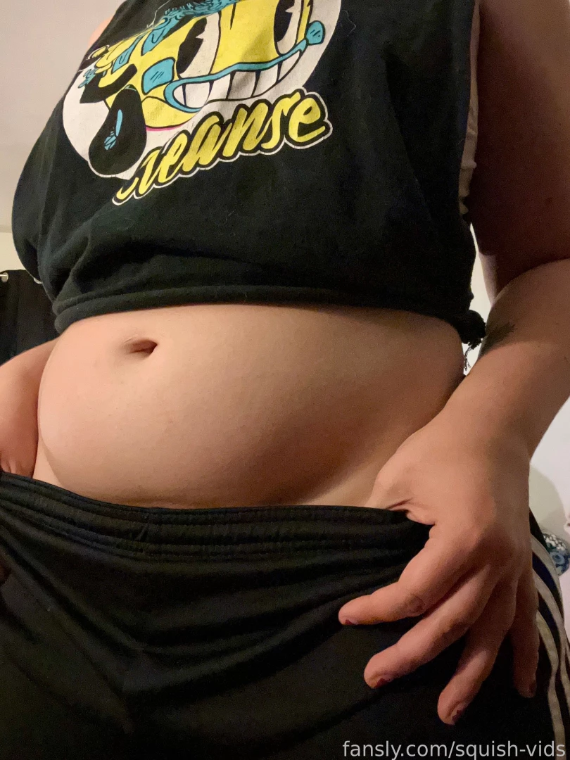 Something about me is that i m obsessed with the lower belly 