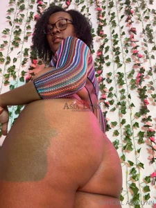 Need some ass part 1