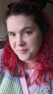 Is it giving beach waves or 1980s crimping