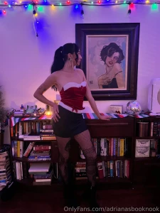 Tis the season for holiday parties whatever holiday you celebrate let