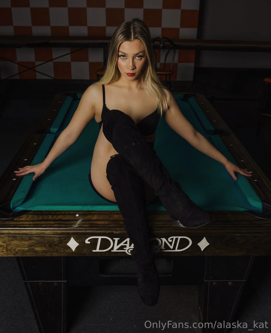 I m really bad at pool part 1 