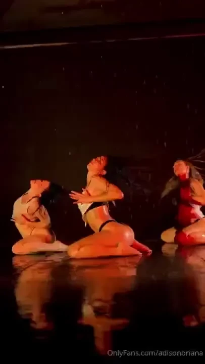 Water w debiidonuts amp elletwerk who wants to see my solo 