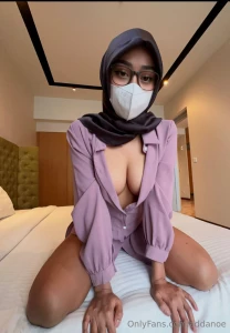 Secret nympho syakhalifah is super horny and wants to discover new part 52
