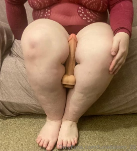 My new toy trapped between my thighs