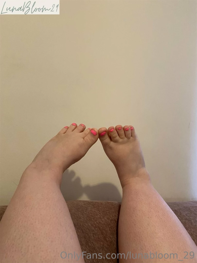 What do you think of my barbie pink nails 