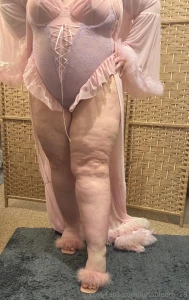 Want to see more of me being a slutty little princess