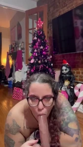 This huge dildo pushes my mouth to its limits