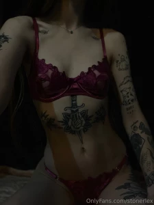 Cum over here onlyfans com alexapaid
