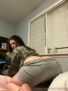 A taste of what you need for your monday i m waiting for you in my dms