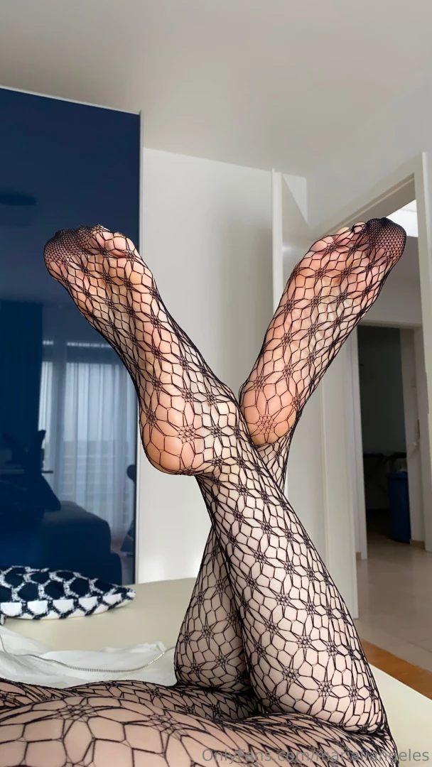 Can you help me get these fishnets off or should i leave them on part 7 