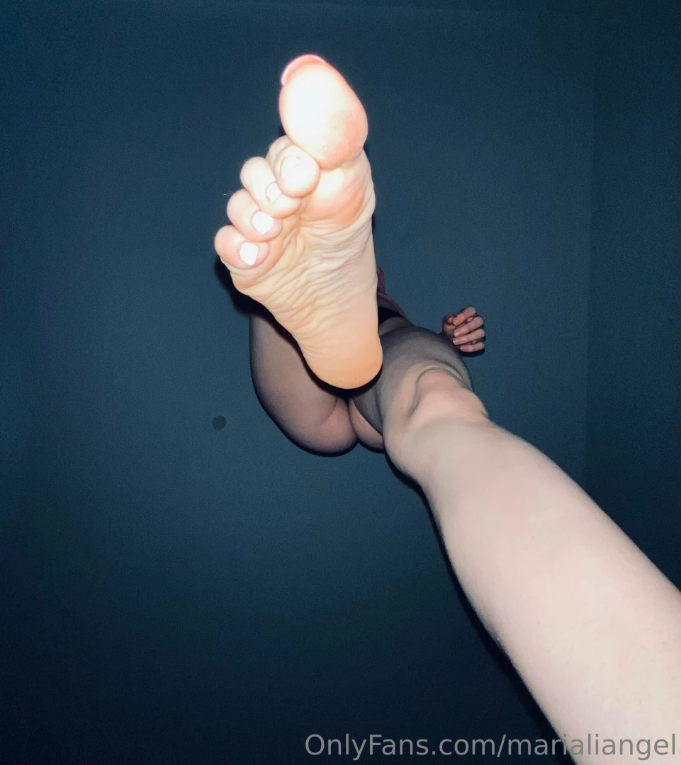 Stay still while i play with you part 1 