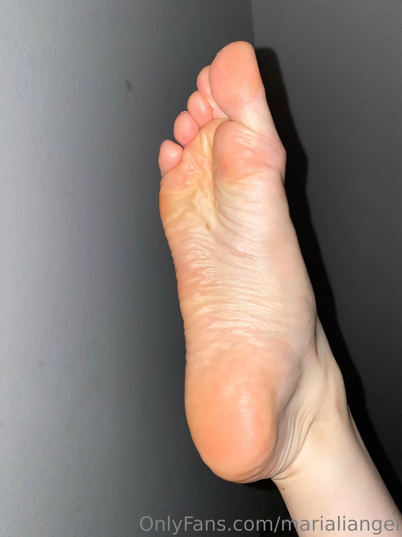 Come lick these soles for me part 1 