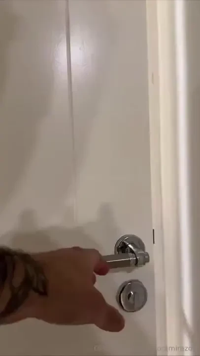 Me estaba ba ando y imcoyotteok me estaba espiando y no me di cuenta 