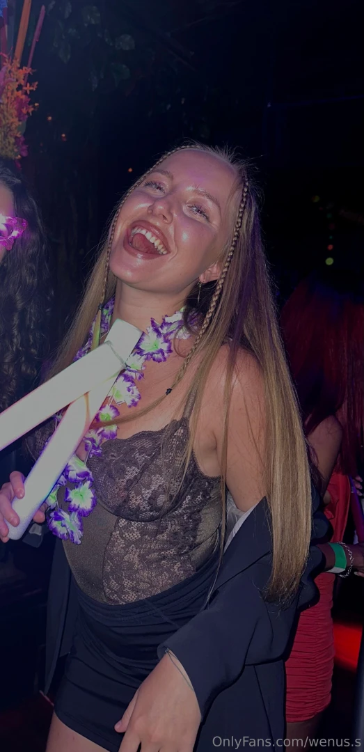 Meet my beloved crazy friend mdreamgirl she s a big dreamer is you 