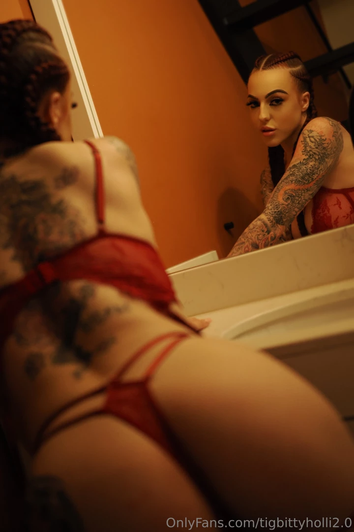 It s the weekend free fans cum join me on my vip tigbittyholli to see part 1 