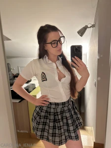 Hai fatto i compiti allora puoi sborrare per me joi tettenaturali