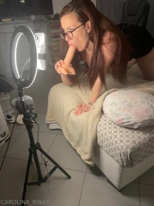 E dopo un piccolo periodo di lavoro sul set torno a giocare con voi in