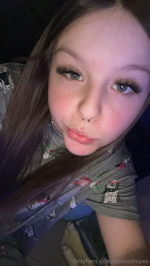 Happy friday morning from me 