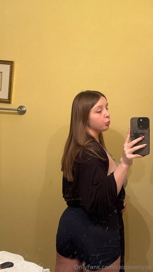 Just checking myself out real quick 