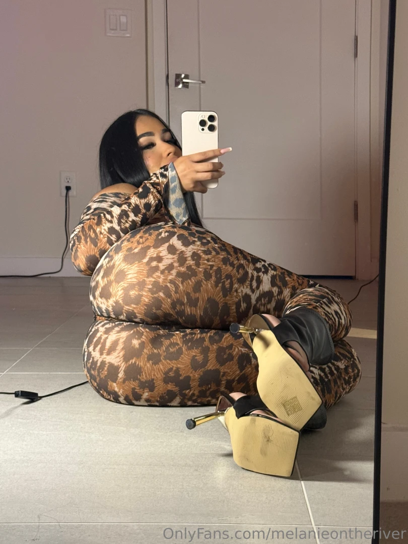 Melanieontheriver part 11 