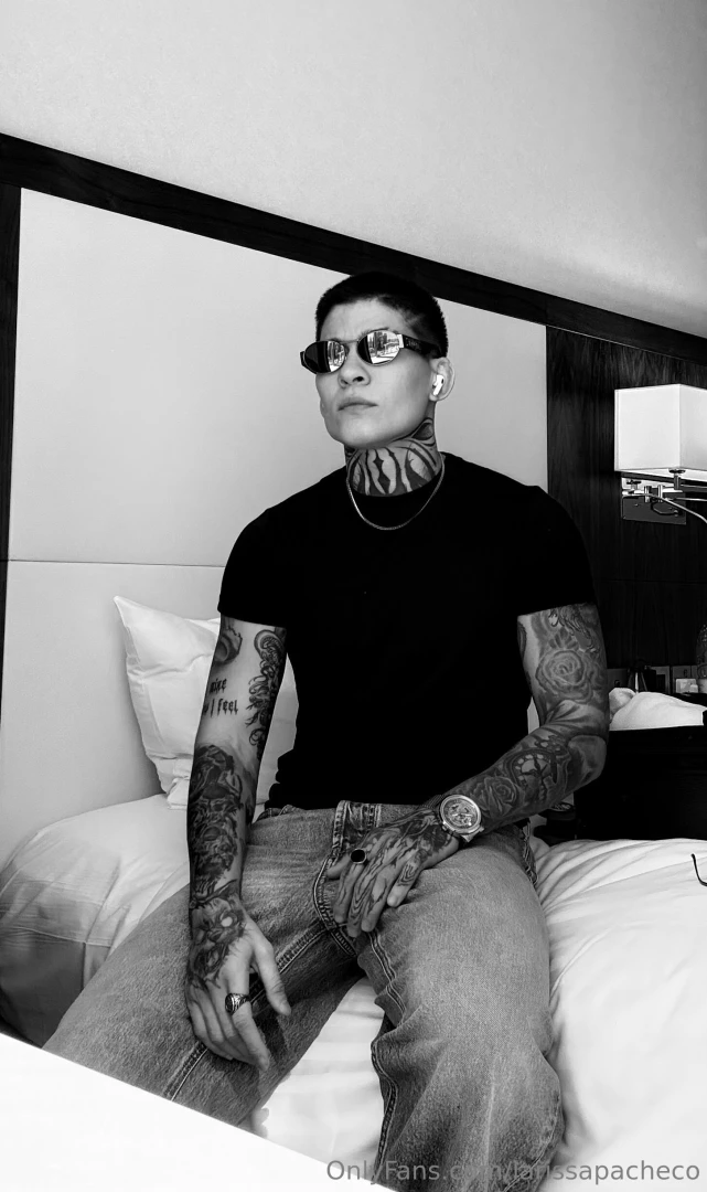 Even in black and white i m still beautiful 