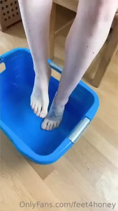 Ein hei es fu bad ist im winter das einzige was mich rettet es ist 