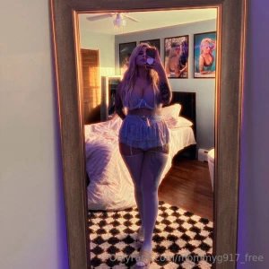 Tatted milf next door gabs_handly she has a free page too babygabsss