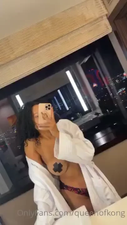 Omgitsqueen1 part 2 