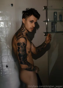 Caught in the dark are you brave enough to join me