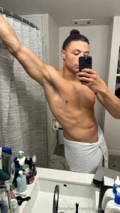 My bodys so sore i wish i had someones to massage me tonight