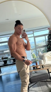 Hope you guys are having a beautiful friday so far what s everyone up